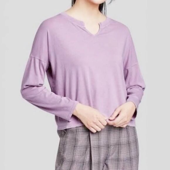 NWT Women's Notch Crop LS T-Shirt - Picture 1 of 5